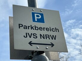 Justizschule Besucherparkplatz Bewernick